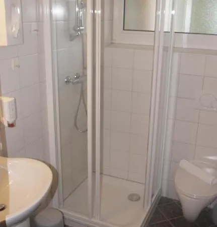 Sonnenheim Und Garni 酒店