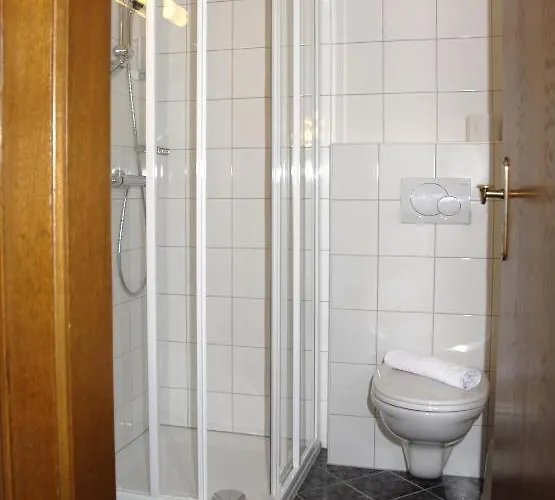 Sonnenheim Und Garni 3* Бад-Кляйнкірхгайм