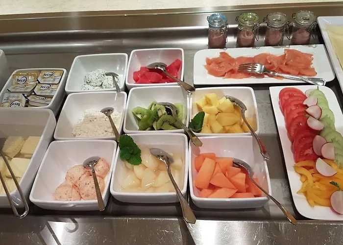 Sonnenheim Und Garni Готель Бад-Кляйнкірхгайм